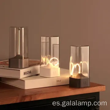 Toque la lámpara de escritorio de la suspensión magnética